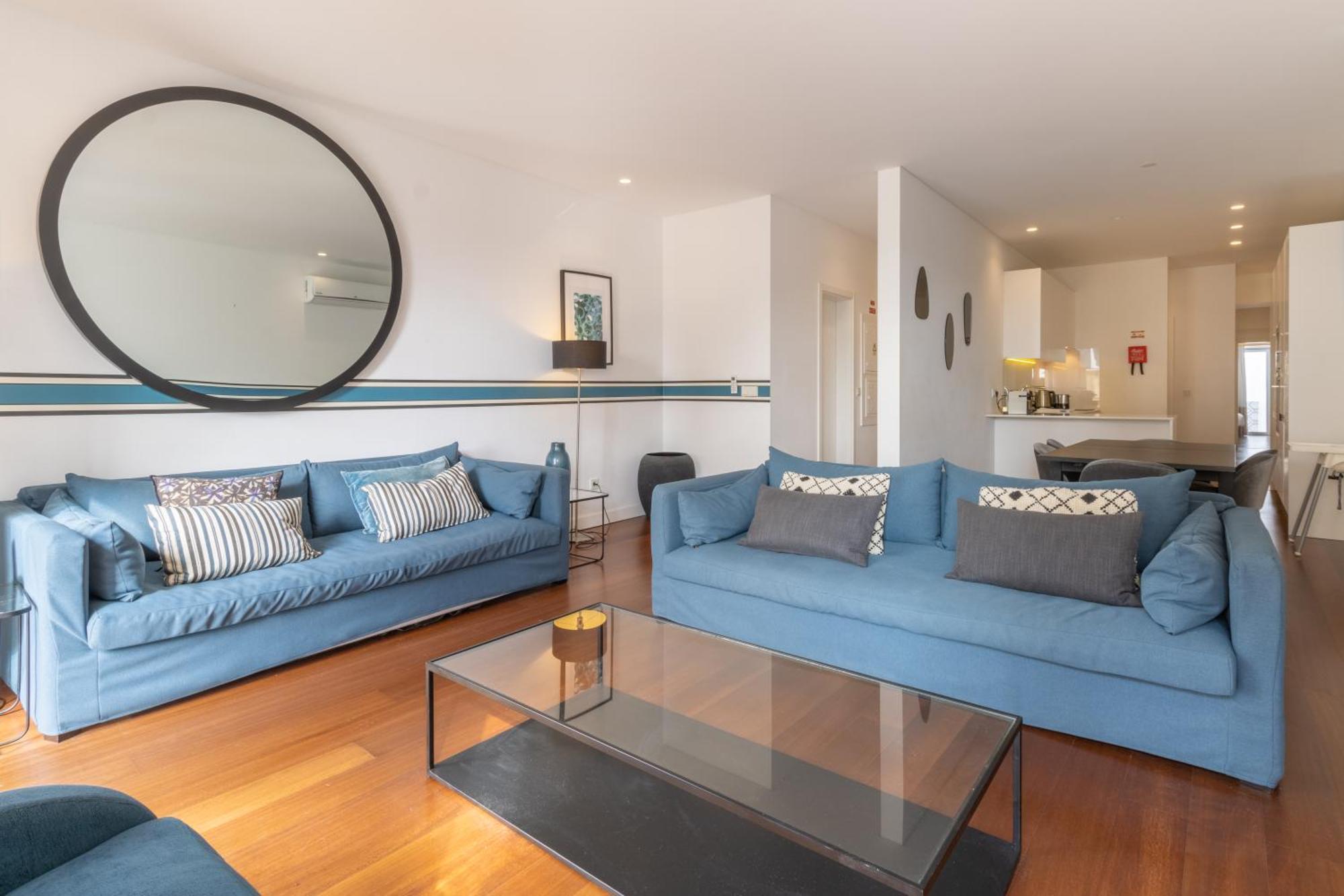 리스본 Modern 3Br, Terrace, Ac/Heating & Self Check-In 아파트 외부 사진