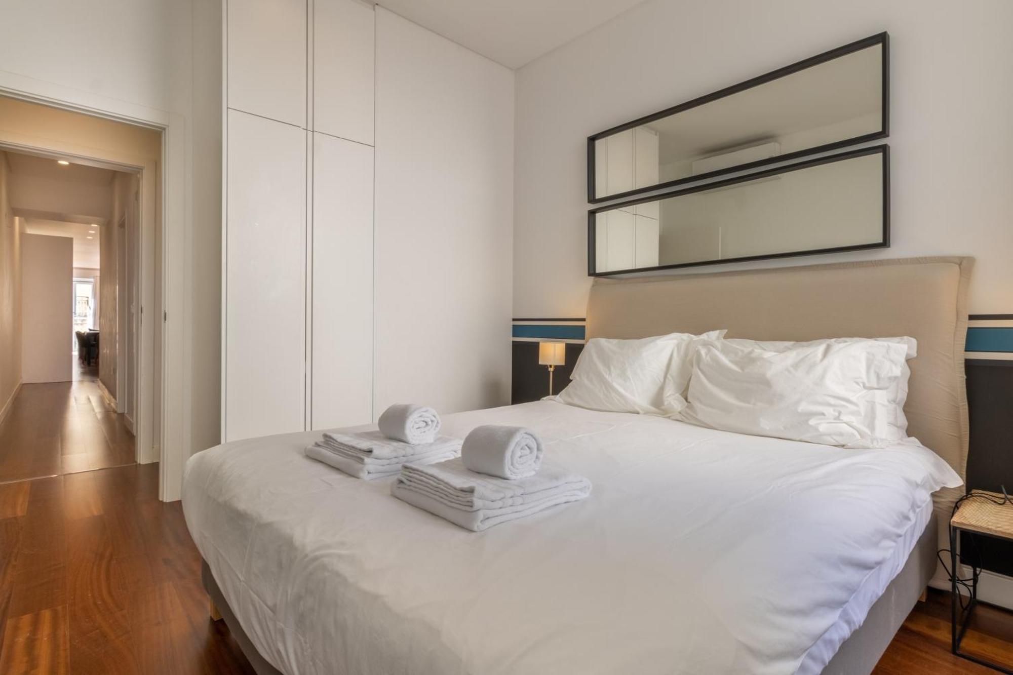 리스본 Modern 3Br, Terrace, Ac/Heating & Self Check-In 아파트 외부 사진