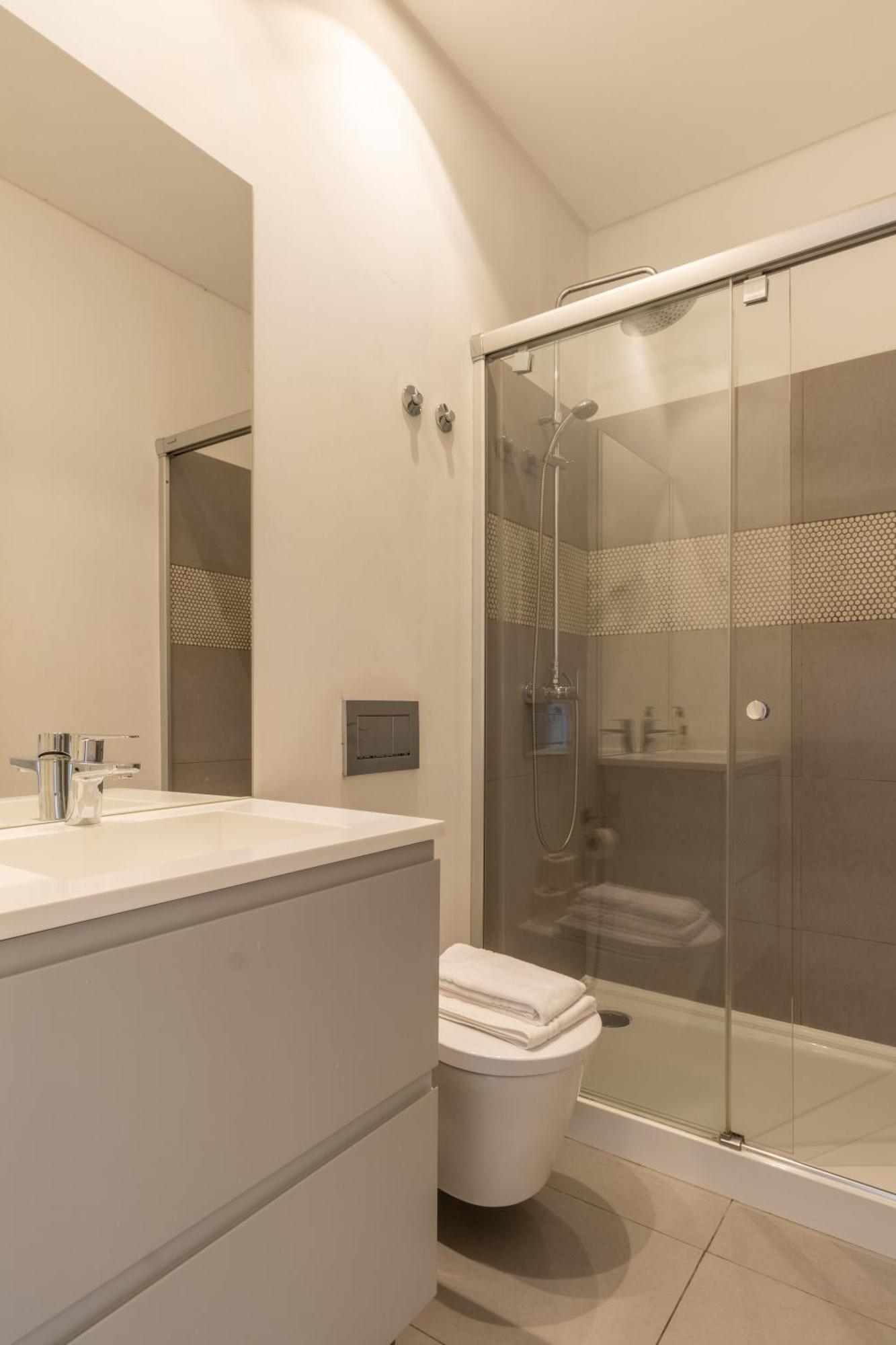리스본 Modern 3Br, Terrace, Ac/Heating & Self Check-In 아파트 외부 사진