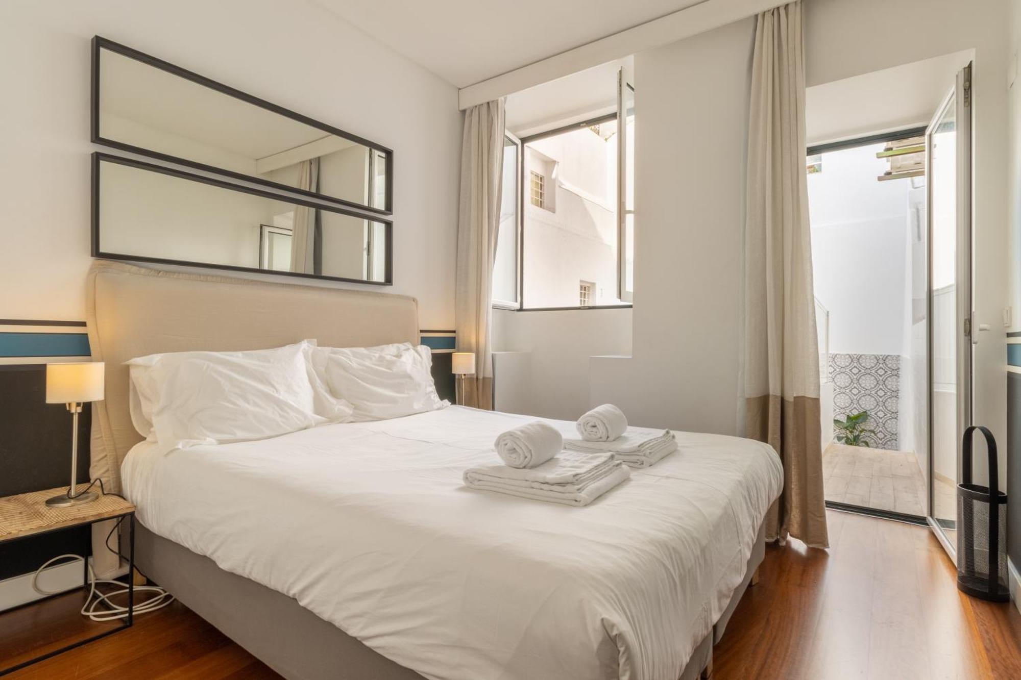 리스본 Modern 3Br, Terrace, Ac/Heating & Self Check-In 아파트 외부 사진